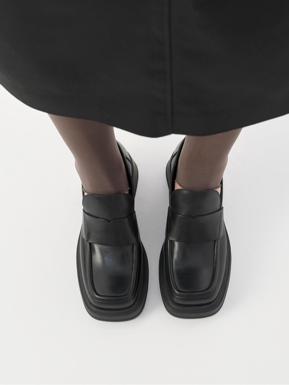 Vagabond Dorah Black Leather Women’s Slip-On Loafers